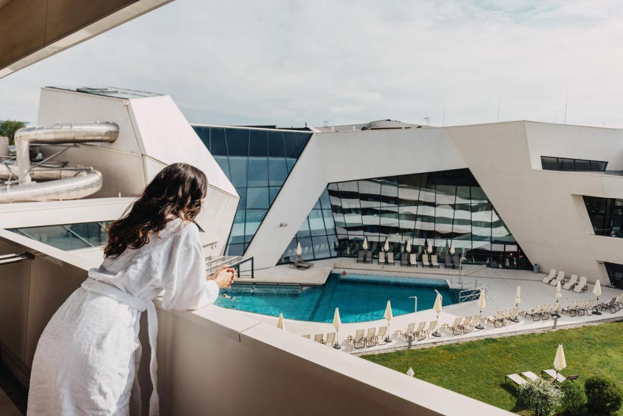 Thermenhotel Karawankenhof Villach Exteriör bild