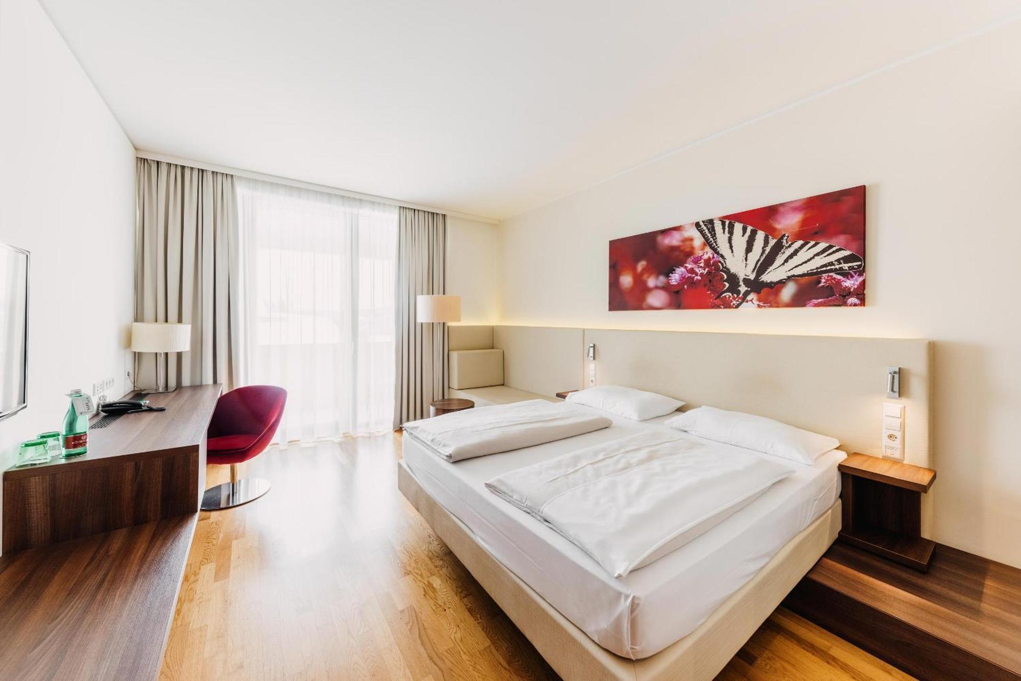 Thermenhotel Karawankenhof Villach Exteriör bild