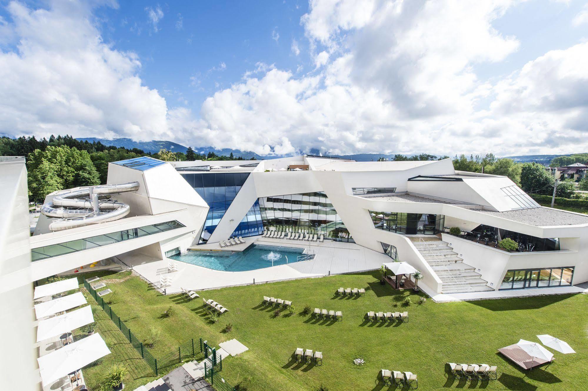 Thermenhotel Karawankenhof Villach Exteriör bild
